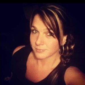 Meet your Posher, Carrie